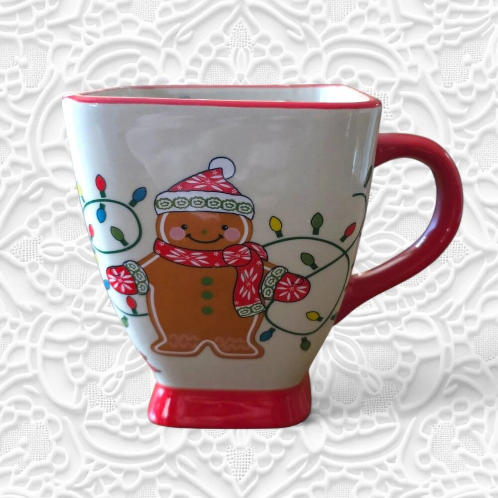 Rare Temptations Gingerbread Snow Man Christmas Lights Coffee Mug